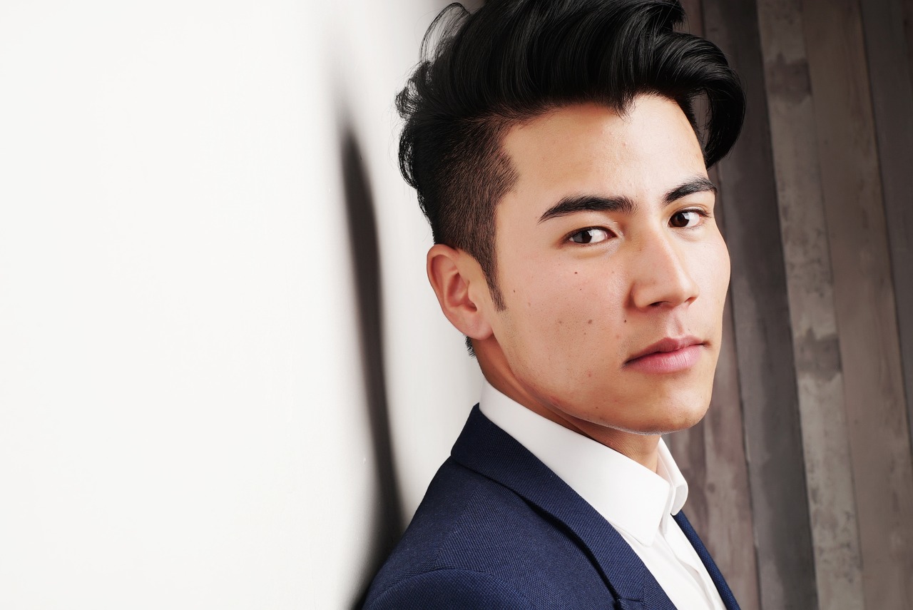 model, businessman, corporate-2911363.jpg